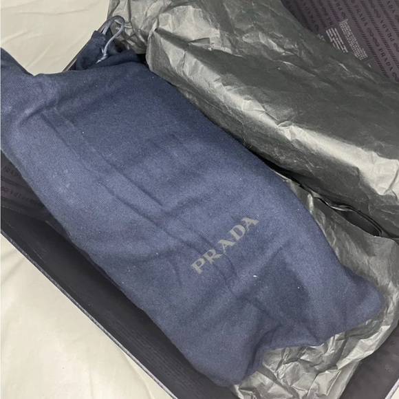 25% PRICE DROP!! $225 (was $295)
GORGEOUS PRADA Loafers - Picture 12 of 14